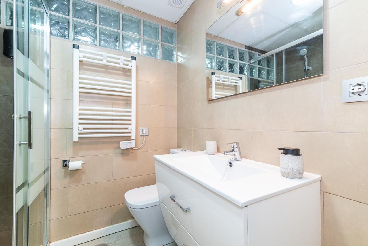 Moderno Apartamento Centro Granada Luaran gambar