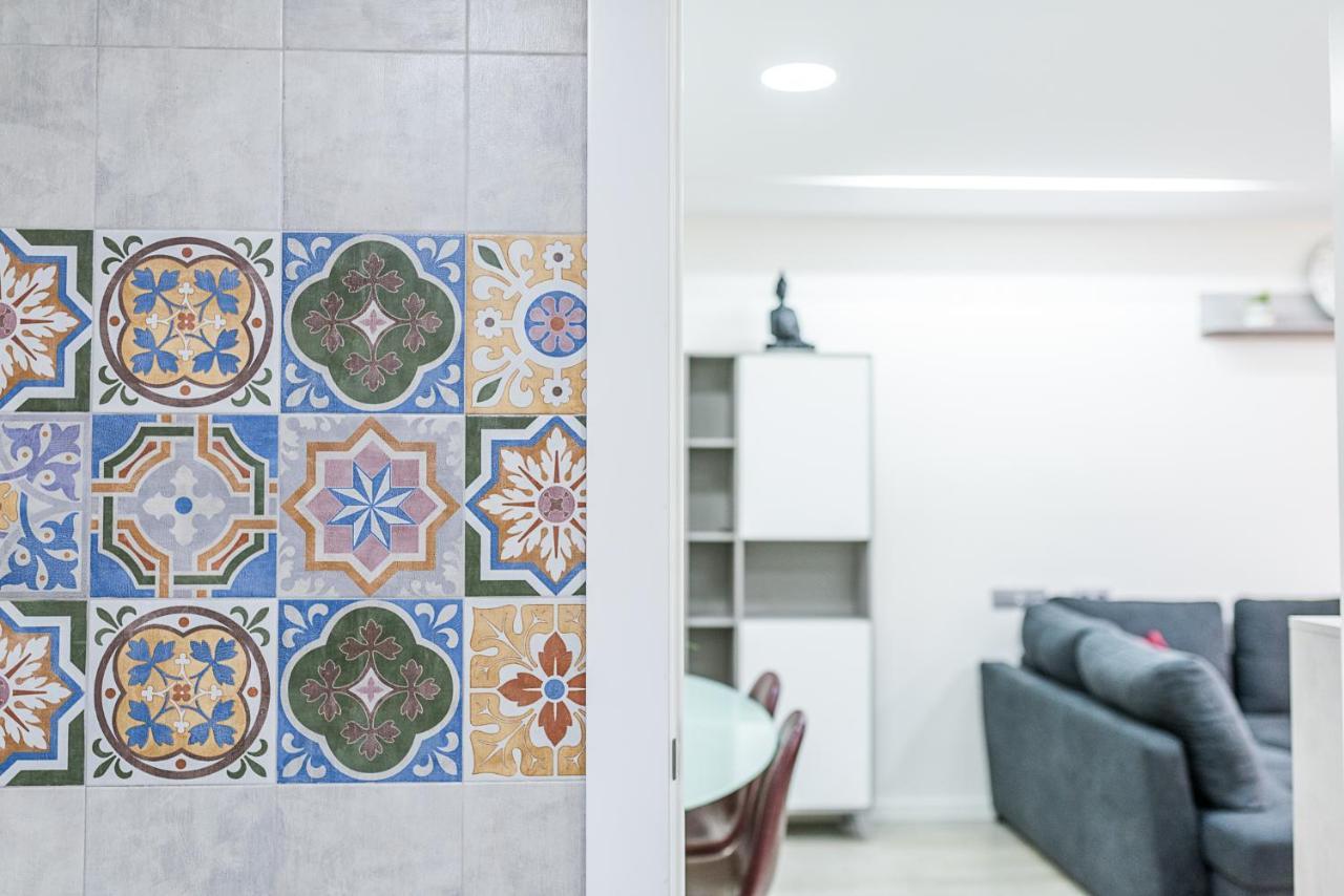 Moderno Apartamento Centro Granada Luaran gambar