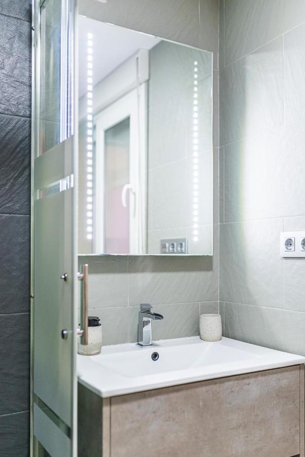 Moderno Apartamento Centro Granada Luaran gambar
