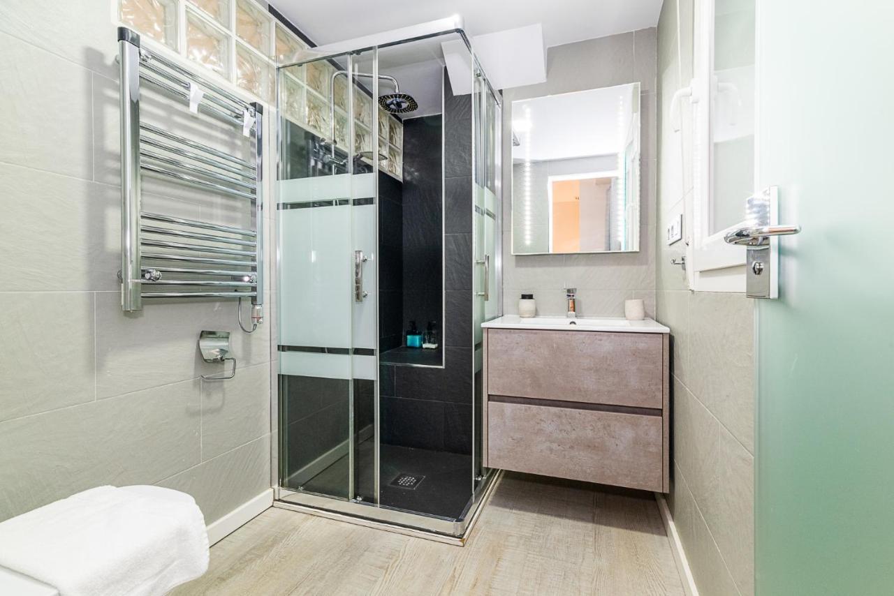 Moderno Apartamento Centro Granada Luaran gambar