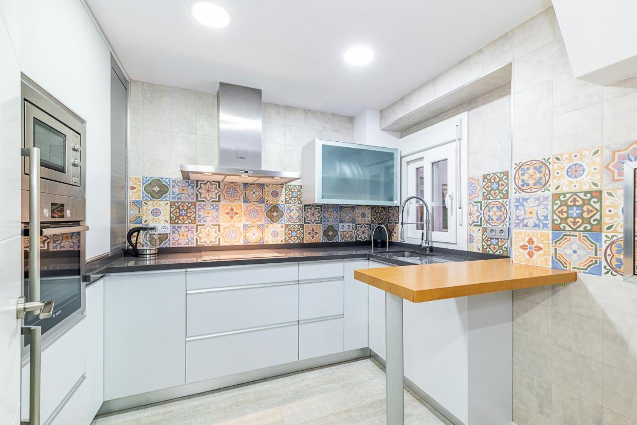 Moderno Apartamento Centro Granada Luaran gambar